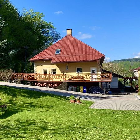 Privat Adriana Apartment Kremnica Exterior photo